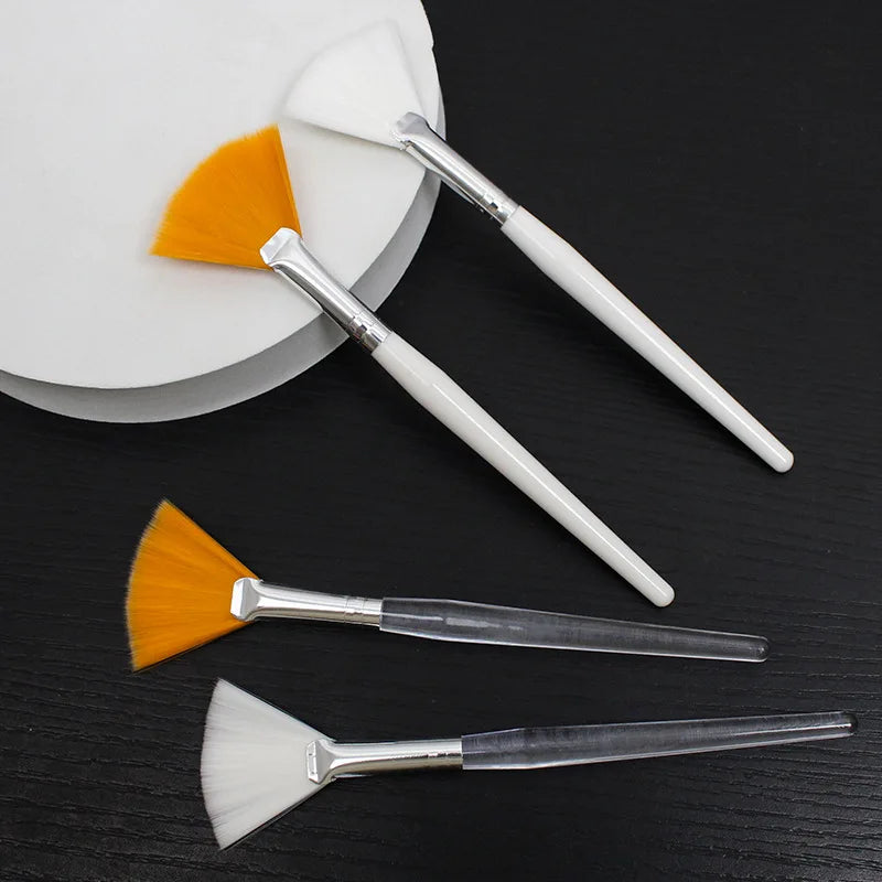 3pcs Practical Facial Brushes