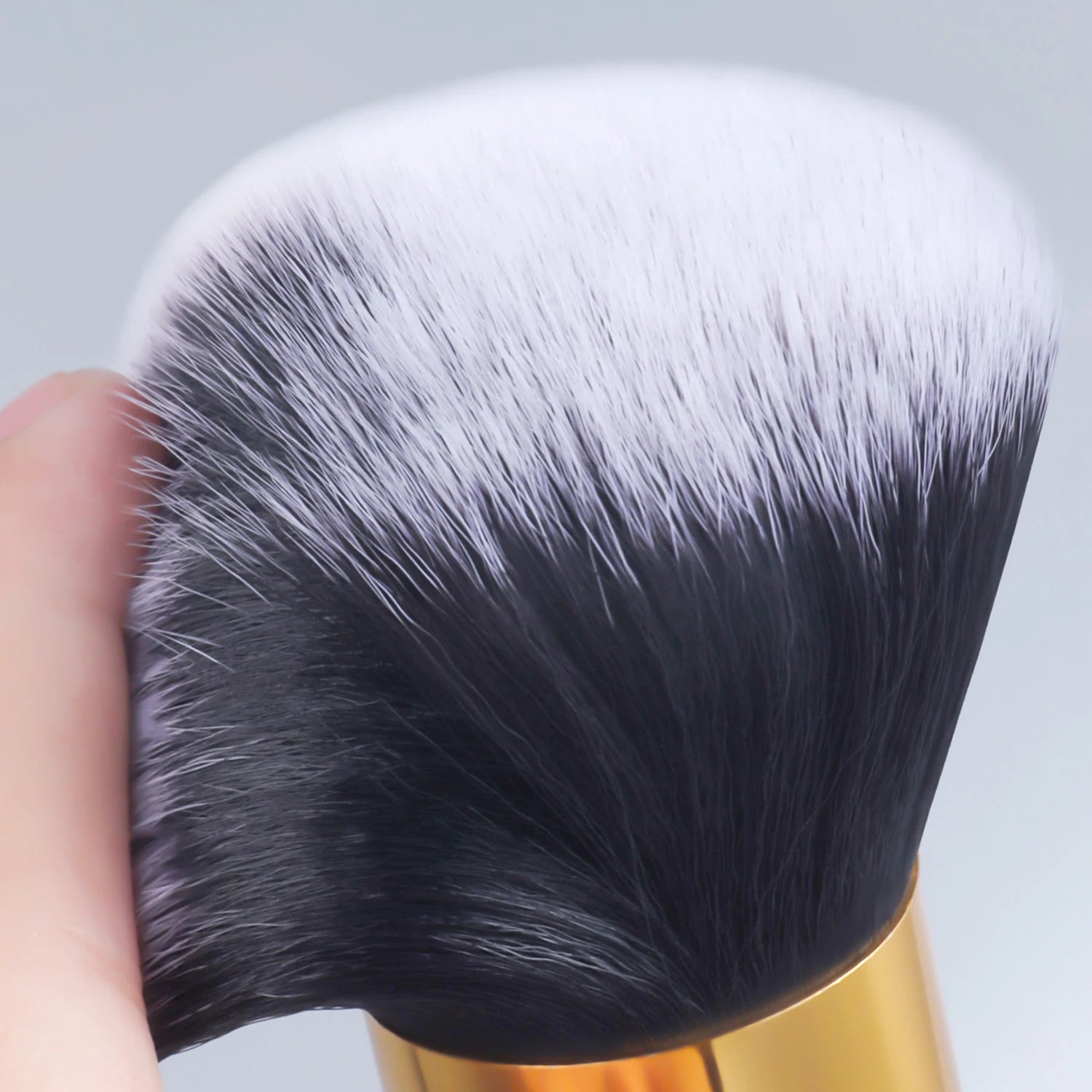 Power Makeup Brush