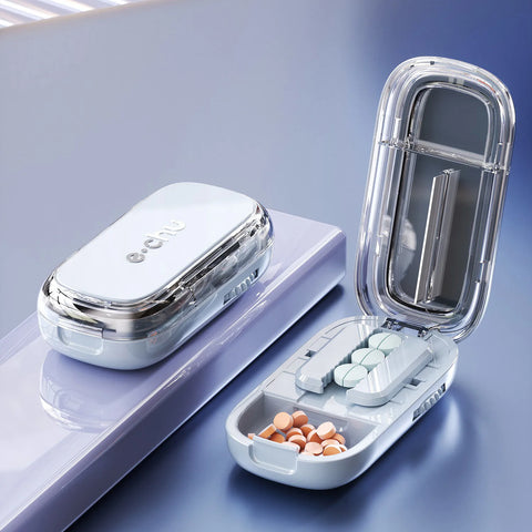 Portable Pill Cutter & Storage Box – 1/2 & 1/4 Tablet Divider, Medicine Organizer & Crusher