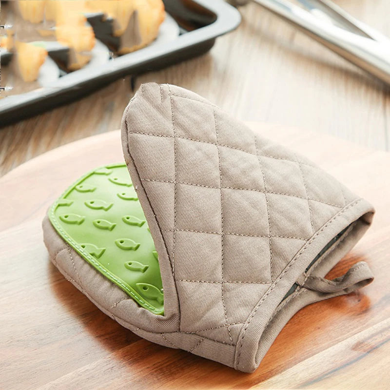 1PC Silicone Anti-scalding Oven Gloves