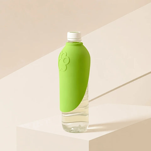 Universal Pet Drinking Cup Attachment