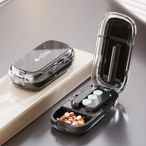 Portable Pill Cutter & Storage Box – 1/2 & 1/4 Tablet Divider, Medicine Organizer & Crusher